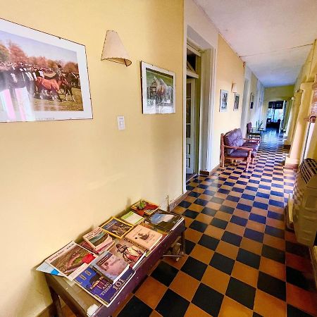 Areco Hospedaje San Antonio de Areco Bagian luar foto